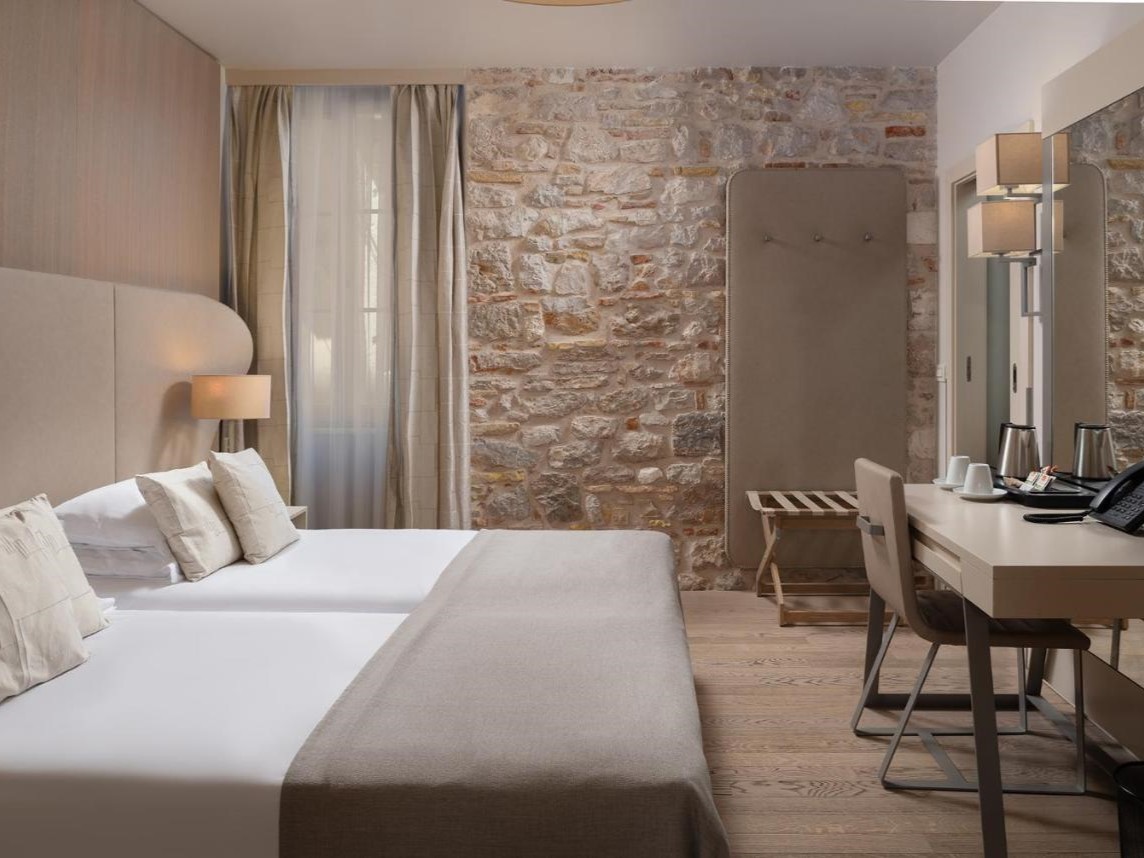 A Mare Hotel